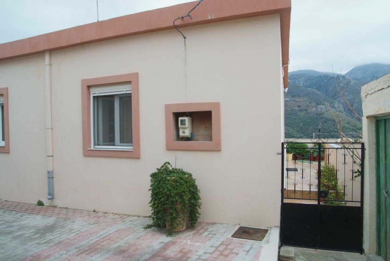 Tourloti Village House Exterior photo